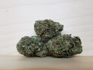 Best Indica Weed Strains in Canada 2021, BuyWeed247