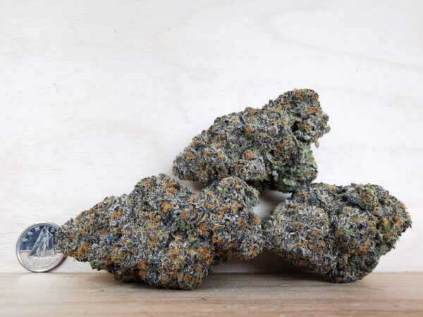 Green Valley's AAAA+ Bubblegum Gelato - Image 2