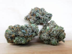 Best Indica Weed Strains in Canada 2021, BuyWeed247