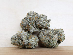Best Sativa Weed Strains in Canada 2021, BuyWeed247