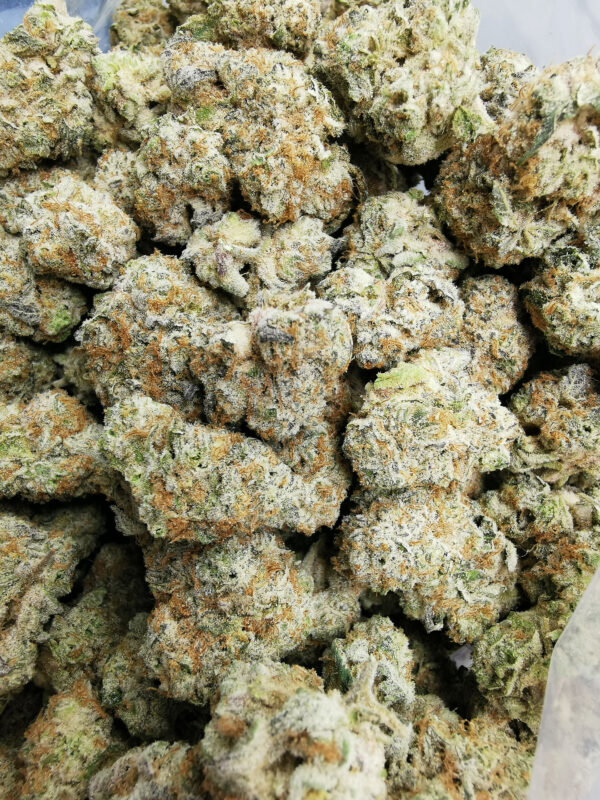 Green Valley's AAAA+ Cookies N Cream - Image 3