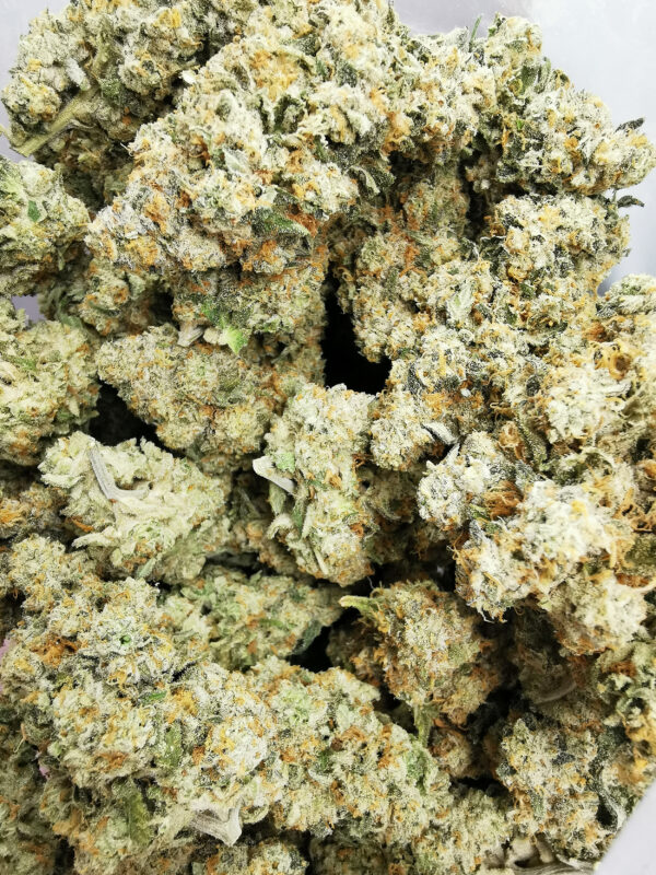 Green Valley's AAAA Wedding Cake × Monkey Banana - Image 4