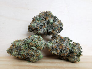 Best Sativa Weed Strains in Canada 2021, BuyWeed247