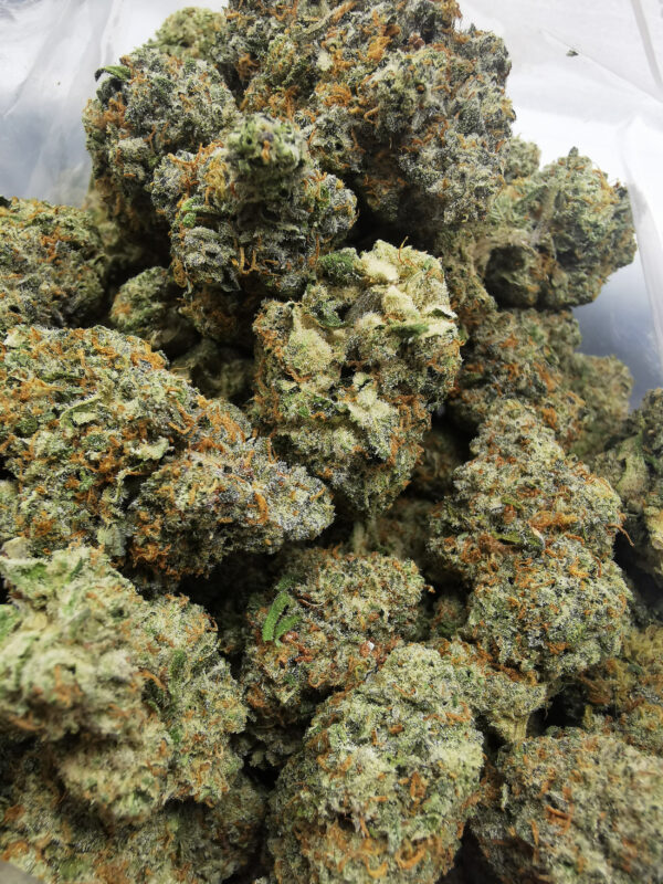 Green Valley's AAAA+ Pink Gummy - Image 3