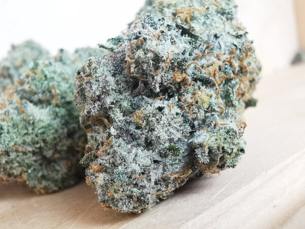 Green Valley's AAAA+ Pink Gummy - Image 4