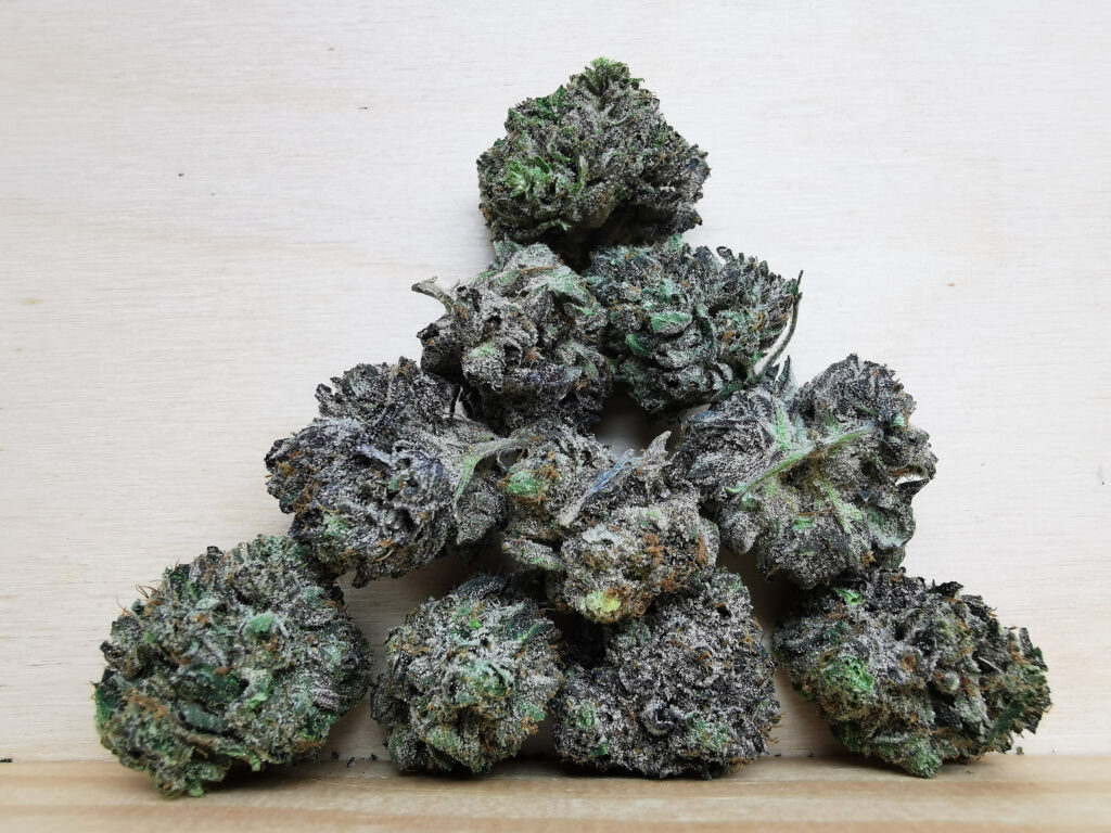 Buy Edibles Online Kamloops, BuyWeed247