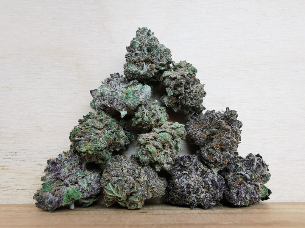 Buy Edibles Online Abbotsford, BuyWeed247