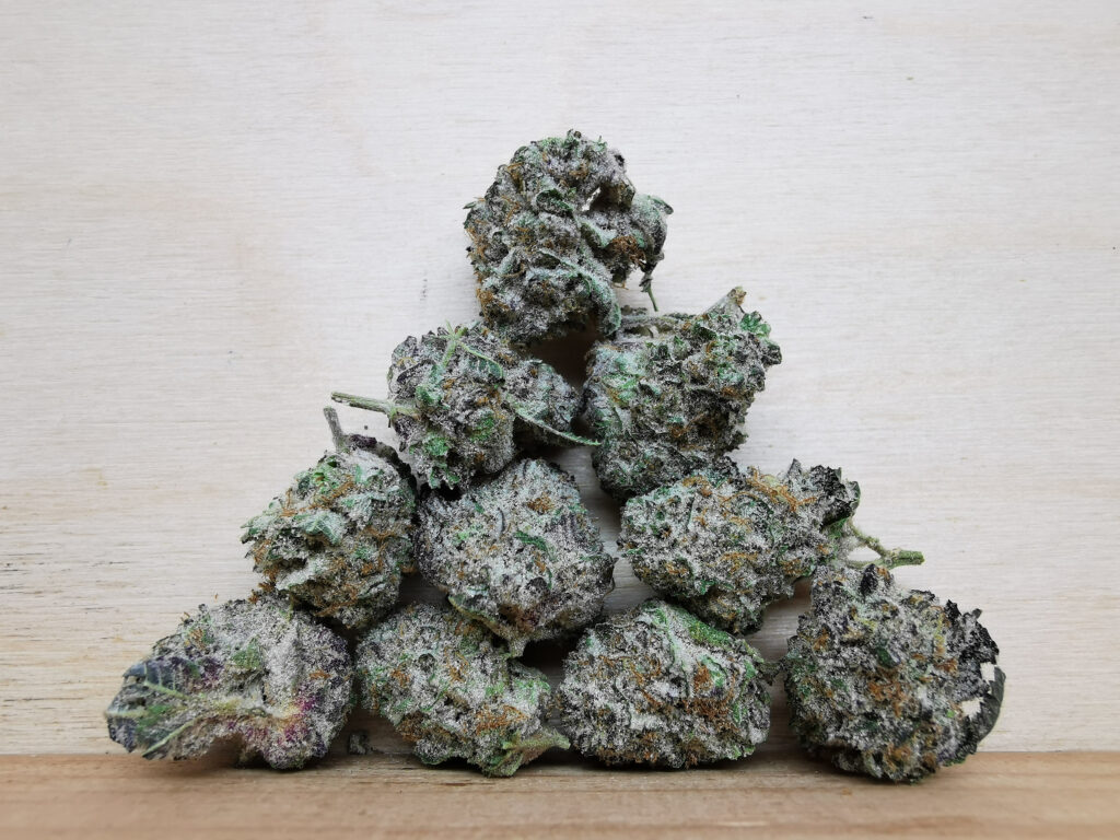 Buy Hash Online Fort McMurray, BuyWeed247