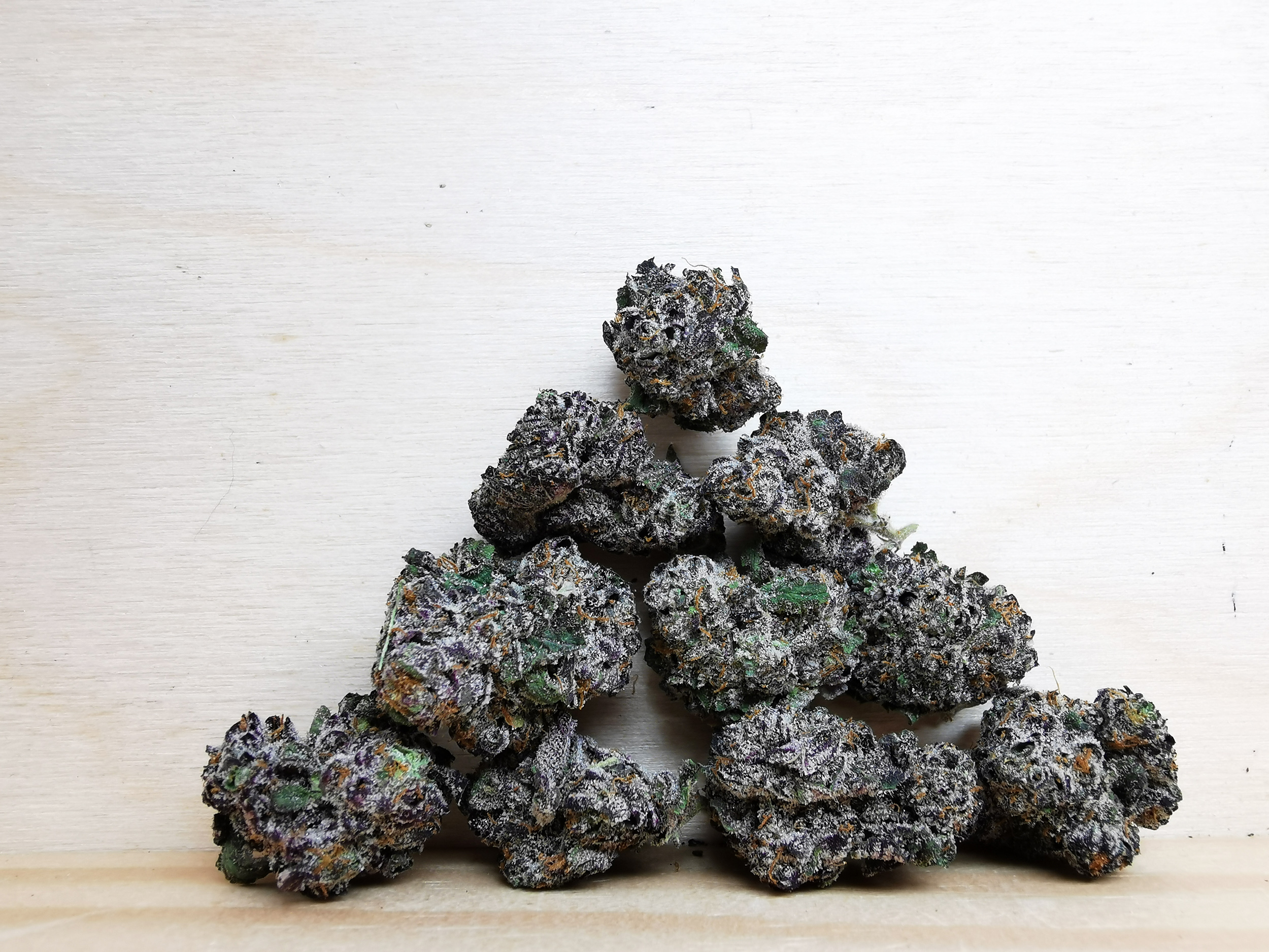 IMG_20251203_142254 Green Valley's AAAA Grape Gasoline Smalls - Image 1