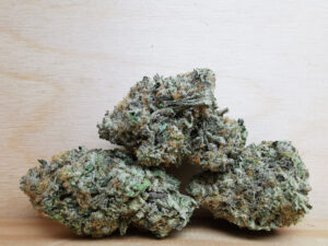 Best Indica Weed Strains in Canada 2021, BuyWeed247